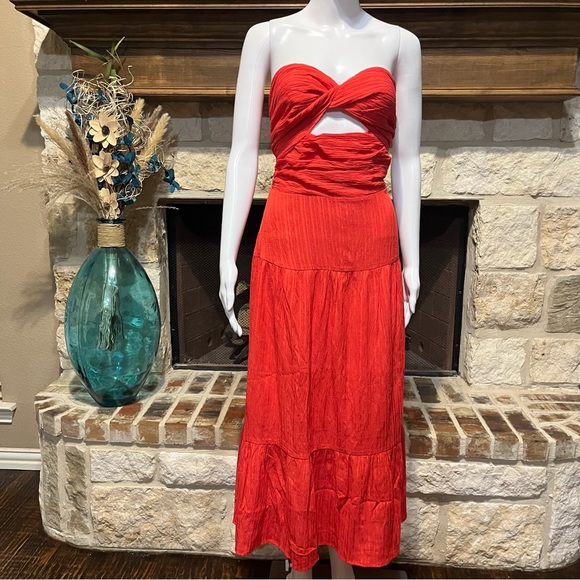 THML Josie Red Strapless Midi Dress with Bow Detail Size XL - Picture 5 of 16